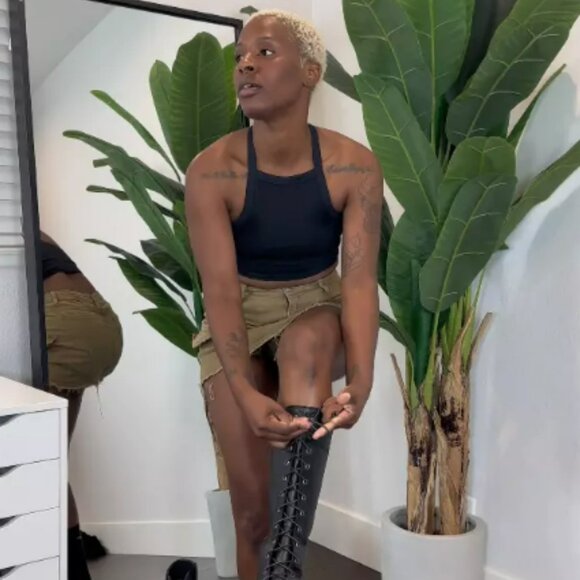 DR. MARTENS 1B60 BEX PISA KNEE HIGH Leathe BOOTS MSRP$280 SOFT+SLEEK+LightWeight - Picture 14 of 16